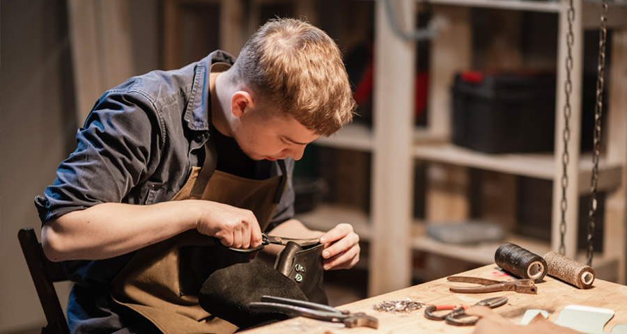 Vacature schoenreparateur